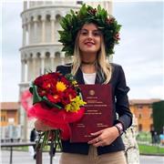 Studentessa universitaria di lingue, letterature e filologie euroamericane impartisce lezioni private di spagnolo e francese