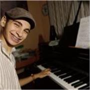 Studente triennale frequentante il corso accademico del conservatorio Arcangelo Corelli offre lezioni di pianoforte a Messina