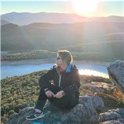 Refuerzo en primaria, ESO y bachillerato (todas las modalidades) con grupos reducidos