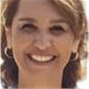 Profesara de artes plasticas en ingles