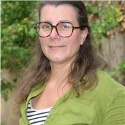 Professeure des écoles ans, je propose de mettre mon expertise au service de votre enfant pour l’aider à progresser