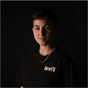 Impara il graphic design con una professionista. Lezioni personalizzate per ogni livello