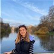 English Tutor helping students of all ages build confidence in speaking