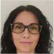 Hai bisogno di supporto per tradurre testi in inglese o per un aiuto con i compiti scolastici? Sono qui per aiutarti!