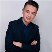 Übersetzer, der bilingual in deutsch und englisch aufgewachsen ist