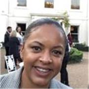 Native French speaker offering structured and engaging French lessons for beginners, school students, and adults seeking to improv