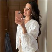 Doy clases de Matemáticas, Química, Física, Biología, Lengua, Inglés. Estudio Química y me estoy preparando el C1 de inglés