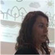 Docente di matematica impartisce lezioni di matematica on Line