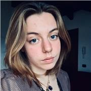 Studentessa laureanda in scienze biologiche offre aiuto compiti per studenti di elementari e medie