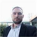Her yaştan kesime yaşam ve eğitim koçluğu alanında profesyonel olarak hizmet verilir