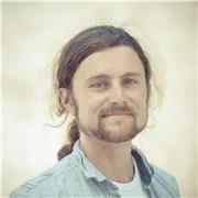 Native English speaker and Stand-Up Comedian who can help with academic or social needs