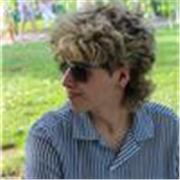 Estudiante de Ingeniería de Telecomunicaciones con buena base en matemáticas. Ofrezco clases para alumnos de primaria y ESO.