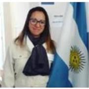 Diplômée en relations internationales et spécialisée en coopération internationale, j'enseigne l'espagnol à tous les niveaux.