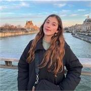 Profesora de economía y matemáticas - primera clase