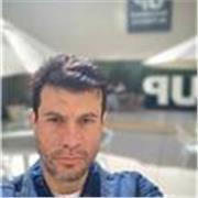 Profesor de español, de origen colombiano