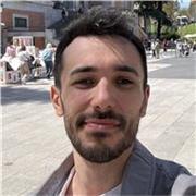 Profesor de italiano por todas las edades! Actualmente estoy en Madrid y viví en Italia  durante 27 años
