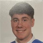 Estudiante de tercer año de Educación Primaria, con prácticas escolares realizadas y título de Inglés certificado por Cambridge B2