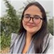 Professora de reforço para anos iniciais