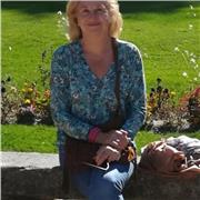 PROFESORA BRITÁNICA, mas de 35 años de experiencia en yodos los niveles, especialidad examenes cambridge, bachillerato, selectivid