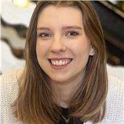 I am an experienced chemistry tutor offering lessons to GCSE and A Level students. Two years of previous tutoring experience.