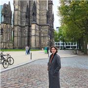 Immersiver Englischunterricht für Erwachsene auf mittlerem und höherem Niveau