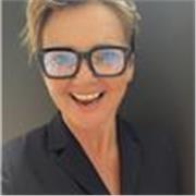 I am an experienced professional coach offering in person and online 1-1, small group coaching sessions and public speaking 