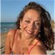 Profesora de matemáticas e inglés adaptada a todas las edades hasta bachillerato. 