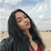 Técnica en Integración Social, con vocación educativa y gran sensibilidad hacia las necesidades emocionales y sociales.