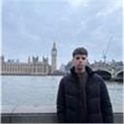 Soy un español y estoy interesado a enseñar a el idioma a otras personas que necesiten o quieran aprenderlo.