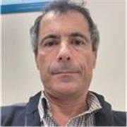 Docente universitario, laureato in chimica