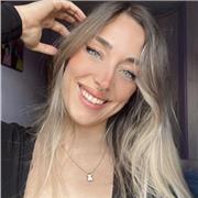 Profesora titulada en C1 advance con más de 4 años de experiencia con toda clase de edades