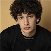 Studente universitario offre lezioni a bambini e ragazzini di elementari e medie