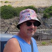 Laureato in economia, esperienza da amministrativo presso diverse aziende del territorio offre lezioni di contabilità