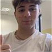 insegnante di algebra per ragazzi delle medie o bambini delle elementari. Studente all’ultimo anno di liceo.