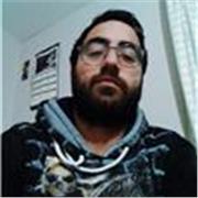 Studente di giurisprudenza impartisce lezioni di diritto