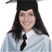Filóloga clásica y estudiante del máster de profesorado ofrece clases particulares de latín, griego y español para extranjeros