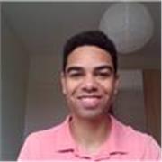 Insegnante innovativo esperto di e-learning con un Master in didattica delle lingue a Grenoble