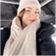 Soy Filóloga Inglesa, con Máster en Profesora de Educación Secundaria por la Universidad de Valencia. 