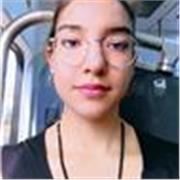 Soy trabajadora de hostelería con título B2 en ingles y profesora particular autodidacta e intuitiva.