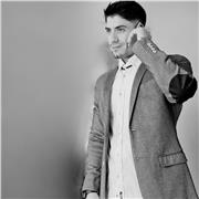 Apasionado por la tecnología y con experiencia en la enseñanza de lenguajes web como HTML, CSS y JavaScript.