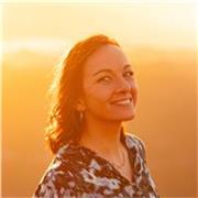 Coach professionnelle certifiée ICF & RNCP, j’accompagne les individus qui souhaitent sortir de leur zone de confort.