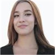 Estudiante con notas excelentes amante de los niños 