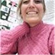 Soy una apasionada de la educación, me encanta enseñar y aprender de mi alumnado.