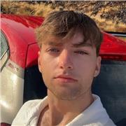 Soy profesor particular de Informática y Desarrollo de Videojuegos, con experiencia en programación, arte técnico y efectos visual