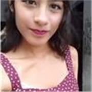 Maestra de español imparte clases nivel primaria