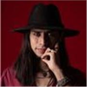 Maestro de guitarra acústica o eléctrica vía online