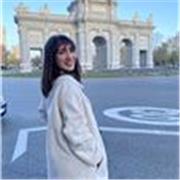 Profesor de inglés que imparte clases particulares a personas de todas las edades