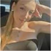 Profesora imparte clases de diferentes lenguas, adaptándose a cualquier necesidad que tenga el alumnado, edad y nivel