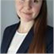 Profesora que imparte clases de español