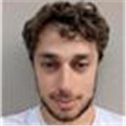 Studente magistrale in Pharmaceutical Biotechnologies (in lingua inglese) impartisce lezioni di inglese-svolgimento compiti